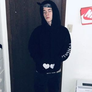 Meet your Posher, Julius